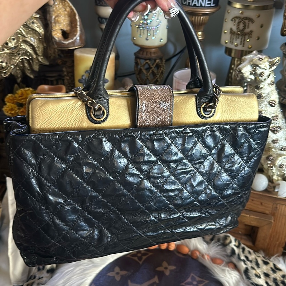 (Traded )Chanel satchel/Shoulder 👜♥️ - Picture 5 of 15